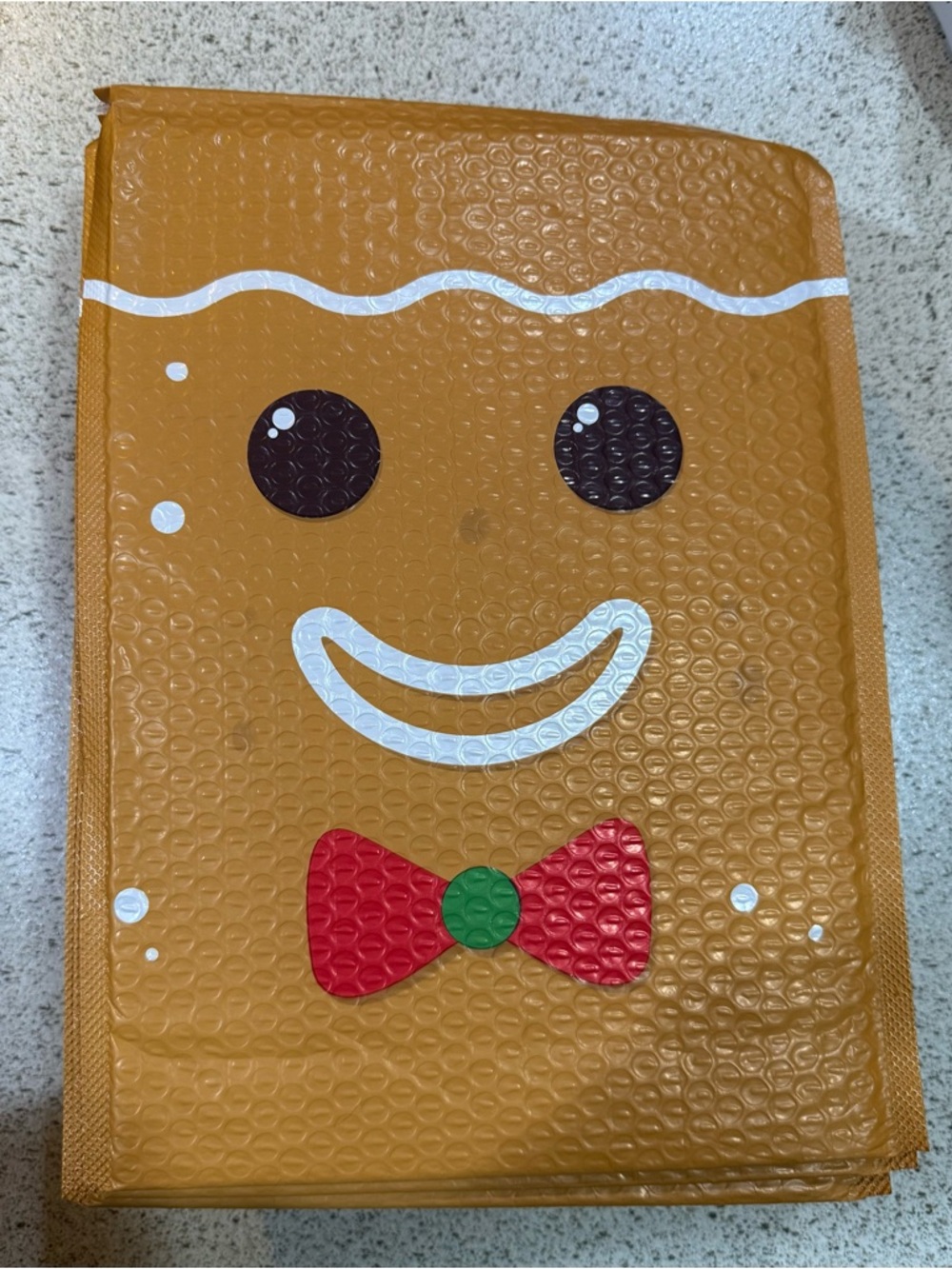 10 Pack of Gingerbread Smile 10 x 13 Holiday Bubble Mailers